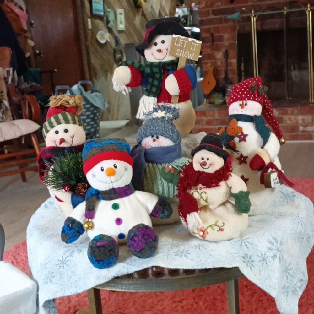 Six Various Snowmen